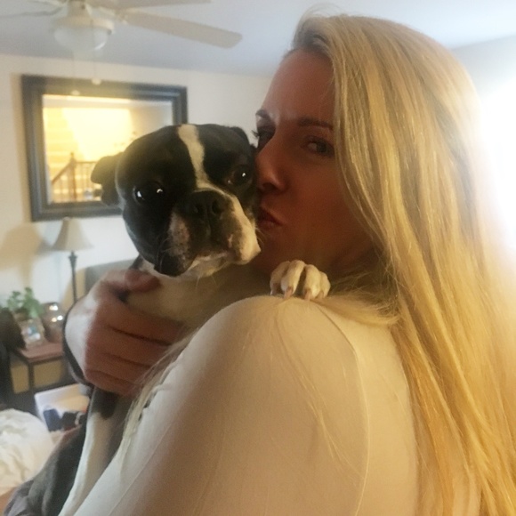 Meet your Posher, Jillian - Picture 3 of 5